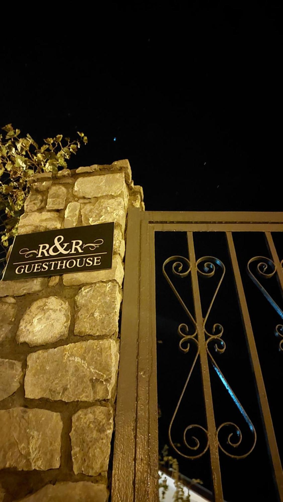 R&R Gesthouse Hotel Shiroka Ngoại thất bức ảnh